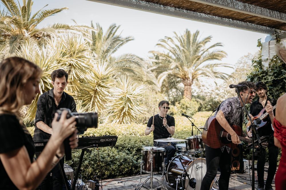 Banda completa en directo